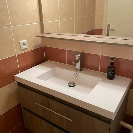Apartamento Cosy En Plein Centre Classe 2 Etoiles Aix-les-Bains