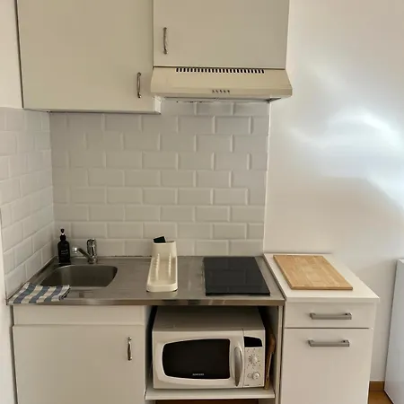 Apartment Cosy En Plein Centre Classe 2 Etoiles Aix-les-Bains